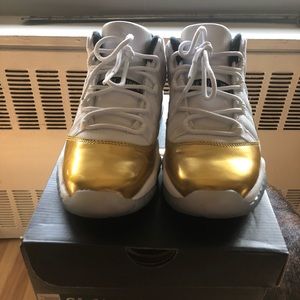 Jordan 11 Retro Low BG